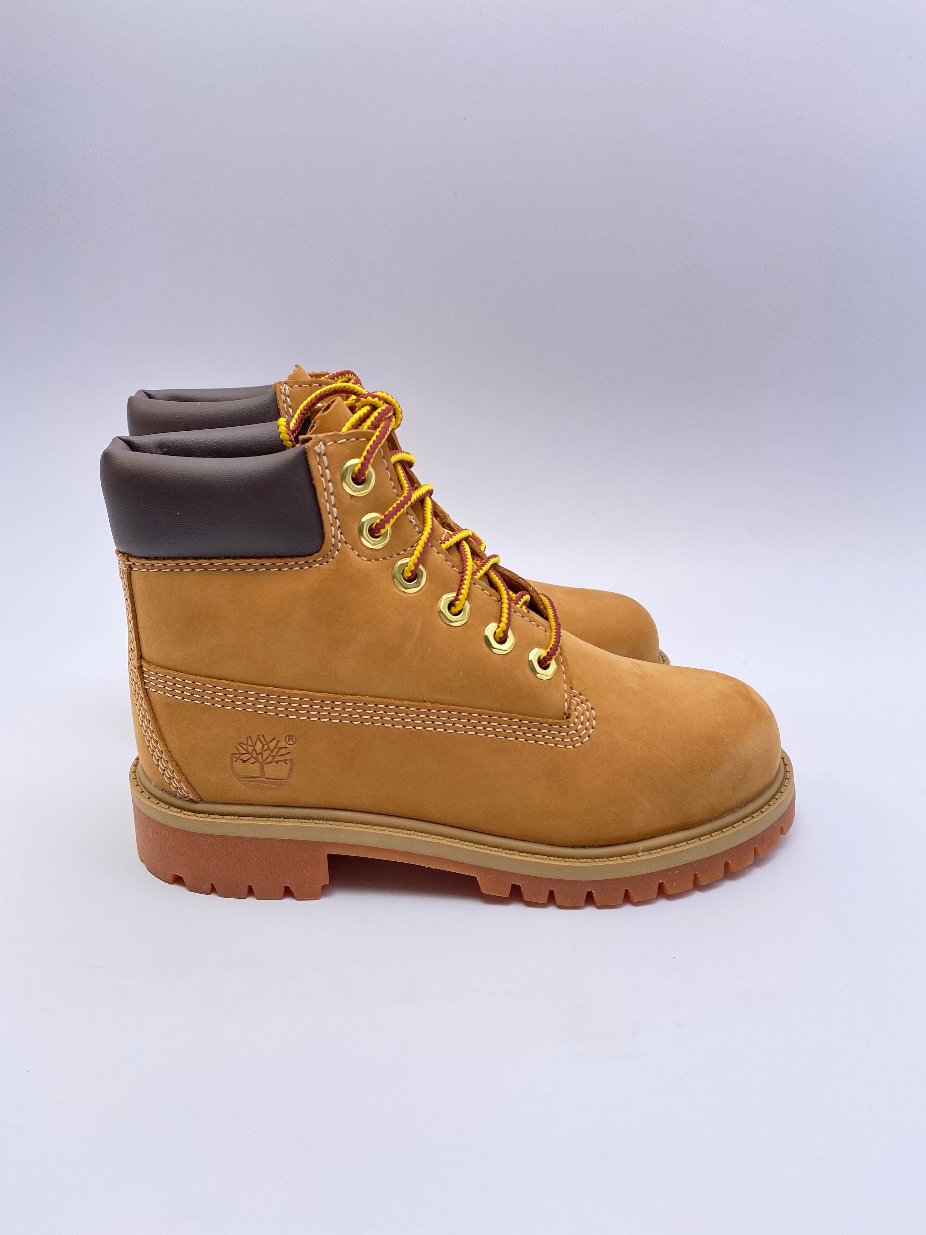 Timberland store wheat nubuck